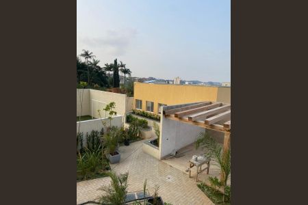 7_photo/94ce545c6f.8406d85b1cc03178-ATLAS-47fa3eba-0e9a-408f-a8d1-24b59d435fb1.jpg de apartamento à venda com 2 quartos, 43m² em Parque Industrial das Oliveiras, Taboão da Serra