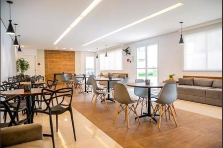 4_photo/94ce545c6f.8406d85b1cc03178-ATLAS-5d6a93eb-b7d5-4e20-a1aa-3959de89d6ce.jpg de apartamento à venda com 2 quartos, 43m² em Parque Industrial das Oliveiras, Taboão da Serra