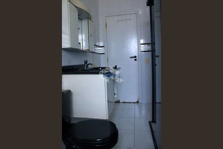 48_photo/94ce545d63.0abb473e952761da-ATLAS-bdce6115-0ee4-458f-be96-20db4104d3f1.jpg de casa à venda com 4 quartos, 212m² em Parque Industrial das Oliveiras, Taboão da Serra