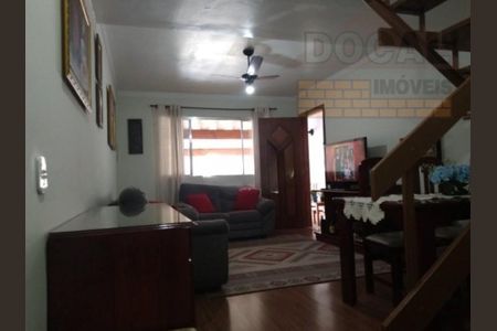 3_photo/94ce54607b.dc8bbd111761e841-ATLAS-3a9f0db0-ce82-48d2-85cd-d34ee16314f0.jpg de casa à venda com 2 quartos, 100m² em Parque Pinheiros, Taboão da Serra