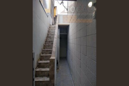 6_photo/94ce54607b.dc8bbd111761e841-ATLAS-7e711912-8a80-498d-8900-515ca64ebfb9.jpg de casa à venda com 2 quartos, 100m² em Parque Pinheiros, Taboão da Serra