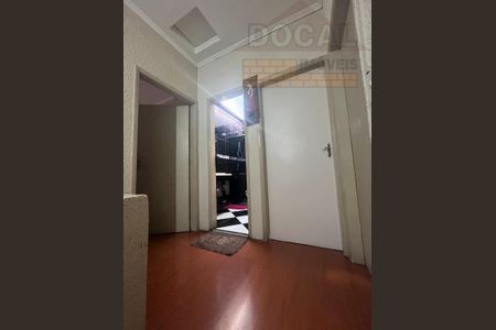 7_photo/94ce54619f.c1dc00249eefaead-ATLAS-e9b97233-2f2e-4c92-972f-bbf0649d9079.jpg de casa à venda com 3 quartos, 128m² em Parque Pinheiros, Taboão da Serra