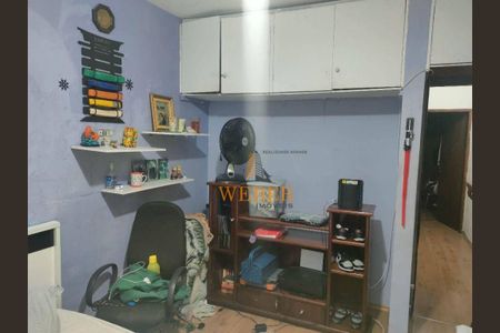 4_photo/94ce5461e7.e55d5649294f0132-ATLAS-0d0e2d94-6e11-4f96-9f65-e32f46ed390e.jpg de casa à venda com 2 quartos, 120m² em Parque Pinheiros, Taboão da Serra