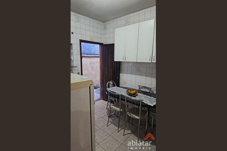 4_photo/94ce5461e9.831fd5555cf6a0d7-ATLAS-370bfb7d-8288-4ed4-bf8d-6bdc56cf244d.jpg de casa à venda com 2 quartos, 114m² em Parque Pinheiros, Taboão da Serra