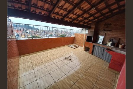 2_photo/94ce546331.b8c4f165c1f119ea-ATLAS-2fbc95ef-ff2f-4d5c-ad01-d01619b91d0c.jpg de casa à venda com 2 quartos, 115m² em Parque Pinheiros, Taboão da Serra