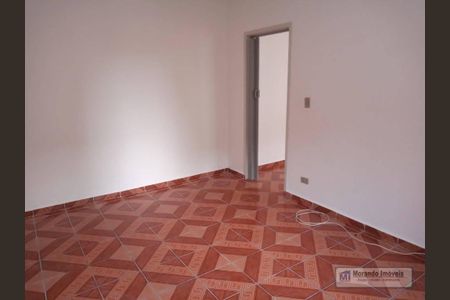3_photo/94ce54637f.fff6d191bb96d373-ATLAS-a22c2c7e-51ea-4dfe-875b-3a348f99e687.jpg de casa para alugar com 1 quarto, 40m² em Parque Pinheiros, Taboão da Serra