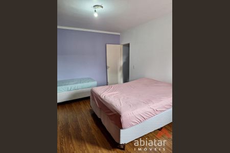 8_photo/94ce5463b3.f0d246bad4da1cd5-ATLAS-006489b7-251a-4ffd-97e6-2e23b4e73c10.jpg de casa à venda com 2 quartos, 75m² em Parque Pinheiros, Taboão da Serra