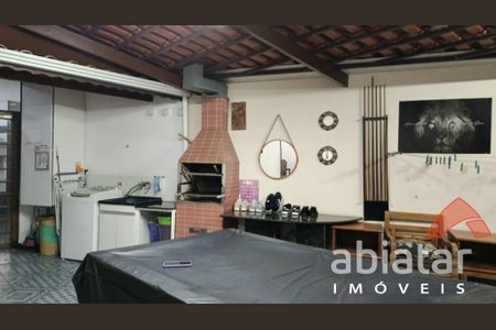 11_photo/94ce546439.f279df7ab7105e24-ATLAS-ac4e55d6-4777-4880-8731-6421c260bb71.jpg de casa à venda com 3 quartos, m² em Jardim Irapua, Taboão da Serra