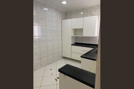 4_photo/94ce54648f.04c16ff0d284adb7-ATLAS-9484f2f0-65f8-48b5-abbd-e346b31b7aba.jpg de casa para alugar com 1 quarto, 40m² em Parque Pinheiros, Taboão da Serra