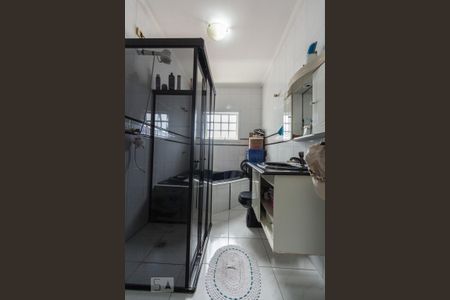 4_photo/94ce5467eb.80a7f3f1b00bd23a-ATLAS-09bbbb3c-e91e-4ae1-967d-7e4d0ed8878d.jpg de casa à venda com 4 quartos, 246m² em Parque Industrial das Oliveiras, Taboão da Serra