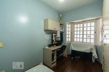 8_photo/94ce5467eb.80a7f3f1b00bd23a-ATLAS-17c04e33-bff8-477e-9753-3621d20d46c1.jpg de casa à venda com 4 quartos, 246m² em Parque Industrial das Oliveiras, Taboão da Serra