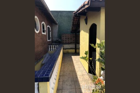 8_photo/94ce546b6f.01e58fe0f594459a-ATLAS-eac767f2-e1cb-44a2-ae2f-2a9954826602.jpg de casa à venda com 4 quartos, 180m² em Jardim Beatriz, Taboão da Serra