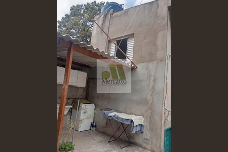 2_photo/94ce546bfb.2589b1fd00b31c34-ATLAS-8f8fcb02-d7e7-470f-8a4a-47b0bd843bd4.jpg de casa à venda com 3 quartos, 550m² em Jardim Beatriz, Taboão da Serra