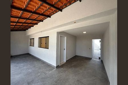 2_photo/94ce546c05.2f15d505e37c7ac5-ATLAS-42716e4f-d96a-486c-8018-ac8a0ba329e8.jpg de casa à venda com 3 quartos, 150m² em Jardim Helena, Taboão da Serra