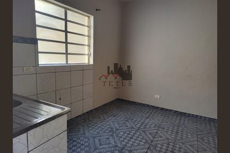 8_photo/94ce546e29.7a69ff73eb43ff8d-ATLAS-c4aff2a7-37c2-4ffe-9db6-6dbf98c5d600.jpg de casa para alugar com 1 quarto, 35m² em Jardim Oliveiras, Taboão da Serra