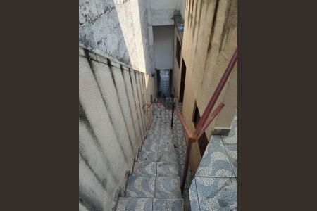 9_photo/94ce546e29.7a69ff73eb43ff8d-ATLAS-cb091b63-d11c-476e-a3f5-4c1c2c5a5a93.jpg de casa para alugar com 1 quarto, 35m² em Jardim Oliveiras, Taboão da Serra