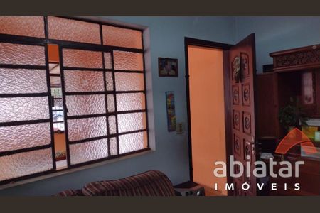 10_photo/94ce546e9d.b63fb19834d8465e-ATLAS-abbb09ab-783c-46be-9e78-ffa4334555bb.jpg de casa à venda com 2 quartos, m² em Jardim Helena, Taboão da Serra