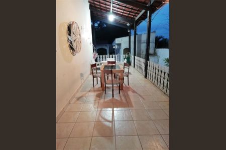 7_photo/94ce546fe9.e5b0f526cad1f31c-ATLAS-793b9b64-c46e-43e8-9e46-815ee4d2026d.jpg de casa à venda com 6 quartos, 381m² em Jardim Oliveiras, Taboão da Serra