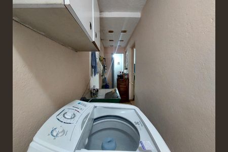 6_photo/94ce547057.04f4efb4ec0e2ec3-ATLAS-254f0e08-b6ea-49c9-8578-643c5ee5a3c1.jpg de casa à venda com 3 quartos, 186m² em Parque Maraba, Taboão da Serra