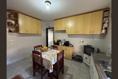 3_photo/94ce5470ef.f57be48fad3c3dec-ATLAS-1daaeabd-ee61-4fbd-8966-ca1e6d409f98.jpg de casa à venda com 3 quartos, 150m² em Parque Maraba, Taboão da Serra