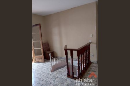 6_photo/94ce5470f9.4bd2615f33144f40-ATLAS-2ea6acfb-1871-46aa-b68c-46ff45246d0b.jpg de casa à venda com 3 quartos, 200m² em Parque Maraba, Taboão da Serra