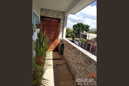 3_photo/94ce547161.bdf1def5ceb5107f-ATLAS-13658bb1-bfca-4b7a-8900-6a64497e95c7.jpg de casa à venda com 3 quartos, 504m² em Parque Maraba, Taboão da Serra