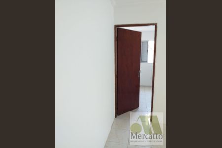 3_photo/94ce5471bd.958ab4e2955fd321-ATLAS-2d1df0e1-a43e-4678-8005-4bdf6ccddf82.jpg de casa à venda com 2 quartos, 65m² em Parque Maraba, Taboão da Serra