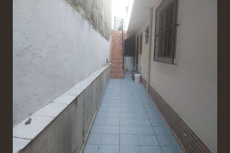 11_photo/94ce5471cf.5e5c4338014b4e94-ATLAS-5854d490-cf13-425b-b213-7c6be833c8f2.jpg de casa à venda com 3 quartos, 140m² em Jardim Oliveiras, Taboão da Serra