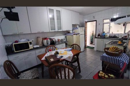 4_photo/94ce5474a1.1ad5fb952b026013-ATLAS-3cafb45e-df56-4d43-aede-07ec1a49a40d.jpg de casa à venda com 2 quartos, 85m² em Campo Limpo, São Paulo