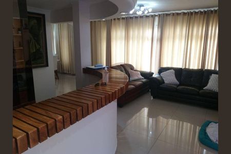 3_photo/94ce5477df.3e1b4b7d4b39a1bc-ATLAS-113261f4-b1c6-46d9-b5c9-df972cee4ecf.jpg de casa à venda com 3 quartos, 197m² em Vila Pirajussara, São Paulo