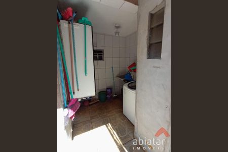 30_photo/94ce547851.07fb07773285f6be-ATLAS-b7afa28f-8627-41c4-a7b3-08718dfe38aa.jpg de casa à venda com 5 quartos, m² em Jardim Clementino, Taboão da Serra