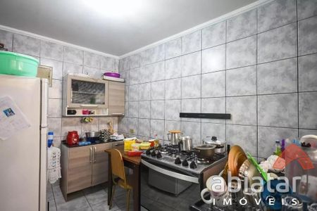 10_photo/94ce547ae1.8f3f2a47dd94676f-ATLAS-736d2472-a8f4-424d-8a9f-1111ff28f73b.jpg de casa à venda com 2 quartos, 242m² em Parque Pinheiros, Taboão da Serra