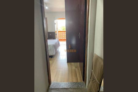 6_photo/94ce547bcf.df2406aa61ba3211-ATLAS-6fdde2fa-475d-49aa-a5b1-a44dabc300d5.jpg de casa à venda com 3 quartos, 120m² em Parque Pinheiros, Taboão da Serra