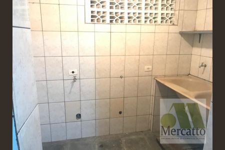 6_photo/94ce547ca7.1987c265c069de70-ATLAS-bf73dee4-e2b7-4d33-991b-a13407887938.jpg de casa à venda com 2 quartos, 180m² em Parque Pinheiros, Taboão da Serra