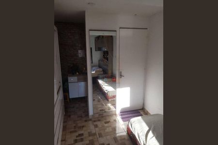 10_photo/94ce547fbf.be31b5bde481aac2-ATLAS-5861d748-ee5a-433e-8ade-8c259bb2dd8c.jpg de casa à venda com 1 quarto, 140m² em Jardim Iracema, Taboão da Serra