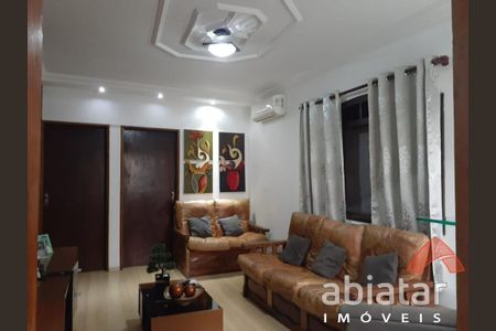 4_photo/94ce54807d.a3fcbfcae5733947-ATLAS-d3394ded-11f8-4856-bd7b-c7d3d8e90c29.jpg de casa à venda com 5 quartos, 170m² em Jardim Iracema, Taboão da Serra