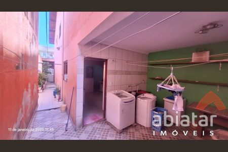 9_photo/94ce548093.c3f00cfadba54684-ATLAS-e9f543ef-7a16-44fd-948a-3ef4dbb1d6e6.jpg de casa à venda com 3 quartos, 75m² em Jardim Maria Luiza, Taboão da Serra