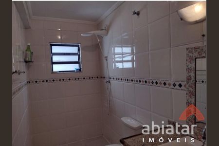 6_photo/94ce548131.4cea1a0b3f6bbd2f-ATLAS-40e2acbd-2324-49ed-b381-70cc92edd306.jpg de casa à venda com 3 quartos, 160m² em Jardim Guaciara, Taboão da Serra