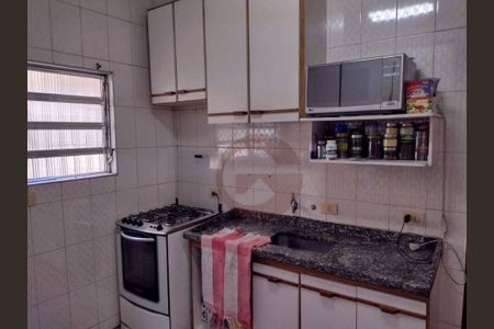 8_photo/94ce548131.4cea1a0b3f6bbd2f-ATLAS-c8eabe4e-6f06-4a67-b5b6-d0177357033e.jpg de casa à venda com 3 quartos, 160m² em Jardim Guaciara, Taboão da Serra