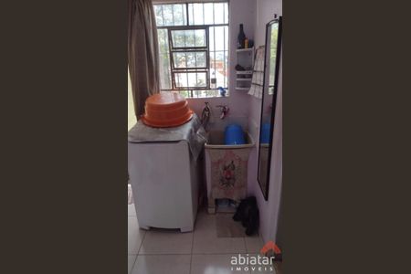 2_photo/94ce548201.dd63bef89a0f751f-ATLAS-942fc4d0-14c8-4893-b3cf-342c46fe5ded.jpg de casa à venda com 2 quartos, m² em Jardim Suina, Taboão da Serra