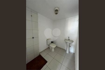 12_photo/94ce548205.9845a183adc4e21d-ATLAS-461d5dec-bca3-4930-a215-a87c9c8c0c08.jpg de casa à venda com 2 quartos, 70m² em Jardim Suina, Taboão da Serra