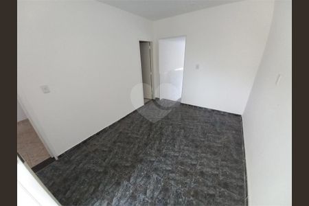 4_photo/94ce548205.9845a183adc4e21d-ATLAS-c16e6b20-aad3-4e4c-8305-26326549fe14.jpg de casa à venda com 2 quartos, 70m² em Jardim Suina, Taboão da Serra