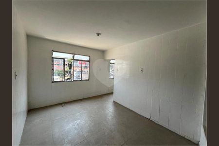 8_photo/94ce548205.9845a183adc4e21d-ATLAS-e2640067-6818-411e-9fb3-54cc2f3ee415.jpg de casa à venda com 2 quartos, 70m² em Jardim Suina, Taboão da Serra