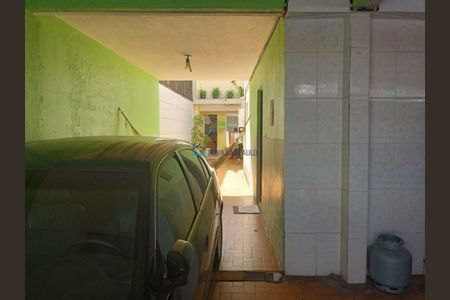 12_photo/94ce5484b9.bb2cfda027800a9a-ATLAS-6115ad96-d53a-4553-b311-9b2de206b6cd.jpg de casa à venda com 5 quartos, 160m² em Jardim Sao Salvador, Taboão da Serra