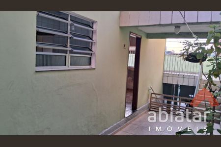 20_photo/94ce5484f5.c3f00cfadba54684-ATLAS-892bf90e-3a5f-45e6-964d-19602f15064b.jpg de casa à venda com 4 quartos, m² em Jardim Roberto, Taboão da Serra