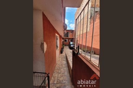 8_photo/94ce5484f5.dda3a78fb47de289-ATLAS-8daac2d9-5307-4426-bd9b-ef2bd10ef3ad.jpg de casa à venda com 5 quartos, m² em Jardim Roberto, Taboão da Serra