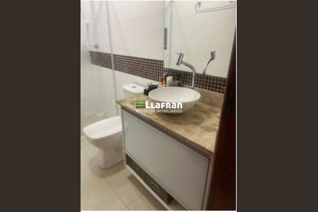 12_photo/94ce54858f.ceff8192393c33de-ATLAS-63f5620a-2dad-4366-bbd2-3ca1255b0a47.jpg de casa à venda com 2 quartos, 88m² em Jardim Trianon, Taboão da Serra