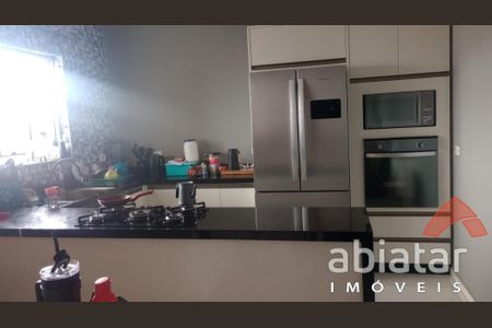 7_photo/94ce54876f.d1ae08f062ab4888-ATLAS-ba7d9cc2-d3f5-441d-8bac-58407bd016b1.jpg de casa à venda com 2 quartos, 417m² em Jardim Saporito, Taboão da Serra