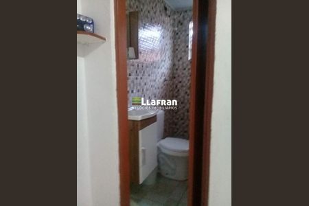 7_photo/94ce5487bd.ceff8192393c33de-ATLAS-79b49e2a-5f2d-4194-bf49-ed8d3b005178.jpg de casa à venda com 3 quartos, 130m² em Jardim Record, Taboão da Serra