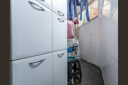 12_photo/94ce548815.1c30879e3ee593f9-ATLAS-d2a5ea6c-df46-4ba6-8c4f-005f45671b8c.jpg de casa à venda com 3 quartos, 150m² em Jardim Record, Taboão da Serra